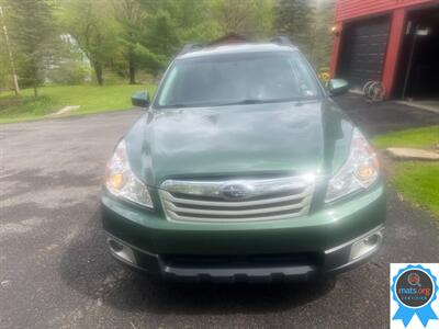2012 Subaru Outback 2.5i Premium   - Photo 2 - Richmond, IN 47374