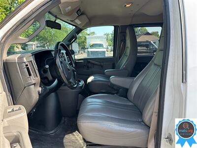 2021 Chevrolet Express LS 2500   - Photo 6 - Richmond, IN 47374