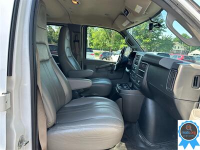 2021 Chevrolet Express LS 2500   - Photo 8 - Richmond, IN 47374
