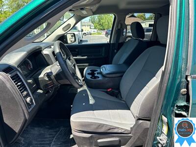 2022 RAM 1500 Classic Express - Photo 6 - Richmond, IN 47374
