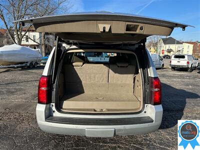 2020 Chevrolet Tahoe LT   - Photo 4 - Richmond, IN 47374