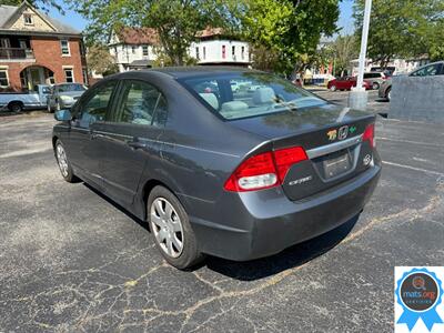 2010 Honda Civic LX   - Photo 4 - Richmond, IN 47374