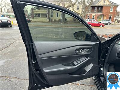 2025 Honda Accord Hybrid Touring   - Photo 6 - Richmond, IN 47374