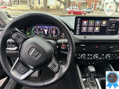 2025 Honda Accord Hybrid Touring   - Photo 12 - Richmond, IN 47374