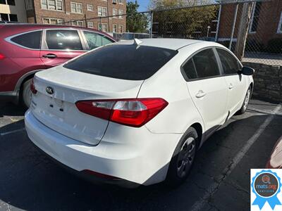 2016 Kia Forte LX   - Photo 3 - Richmond, IN 47374