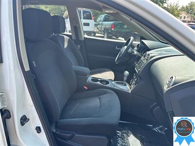 2015 Nissan Rogue Select S - Photo 11 - Richmond, IN 47374
