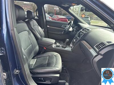 2017 Ford Explorer Limited AWD   - Photo 13 - Richmond, IN 47374