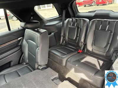 2017 Ford Explorer Limited AWD   - Photo 12 - Richmond, IN 47374