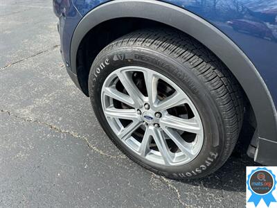 2017 Ford Explorer Limited AWD   - Photo 7 - Richmond, IN 47374