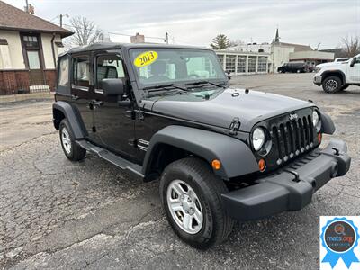 2013 Jeep Wrangler Sport Unlimited 4WD   - Photo 2 - Richmond, IN 47374