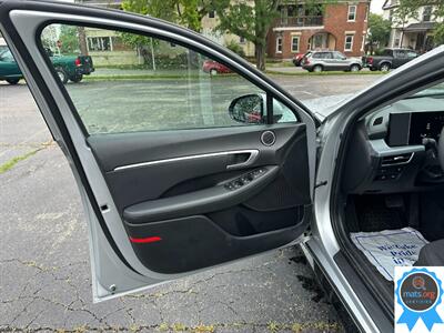 2025 Hyundai SONATA SEL   - Photo 5 - Richmond, IN 47374