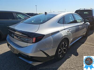 2025 Hyundai SONATA SEL   - Photo 5 - Richmond, IN 47374