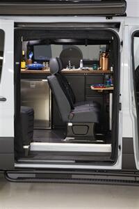 2022 Mercedes-Benz Sprinter E.O. 4X4   - Photo 21 - Placentia, CA 92870