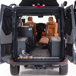 2025 Mercedes-Benz Sprinter 2500  Exclusive Outfitters Model A: Blackout Edition - Photo 29 - Placentia, CA 92870
