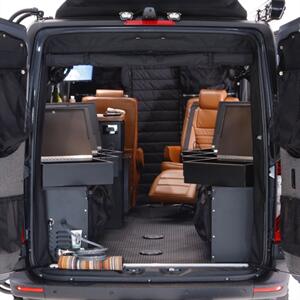 2025 Mercedes-Benz Sprinter 2500  Exclusive Outfitters Model A: Blackout Edition - Photo 30 - Placentia, CA 92870