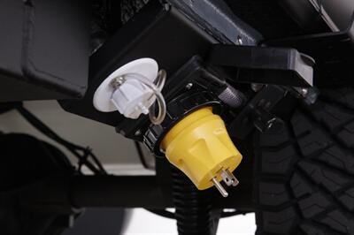 2026 Mercedes-Benz Sprinter 2500  Exclusive Outfitters Model B: Waypoint - Photo 63 - Placentia, CA 92870