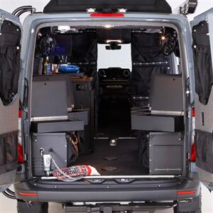 2026 Mercedes-Benz Sprinter 2500  Exclusive Outfitters Model B: Waypoint - Photo 32 - Placentia, CA 92870