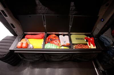 2026 Mercedes-Benz Sprinter 2500  Exclusive Outfitters Model B: RECON - Photo 41 - Placentia, CA 92870