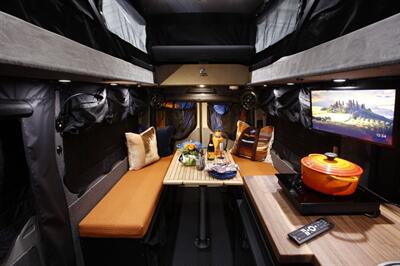 2025 Mercedes-Benz Sprinter Model B: KEYSTONE   - Photo 17 - Placentia, CA 92870