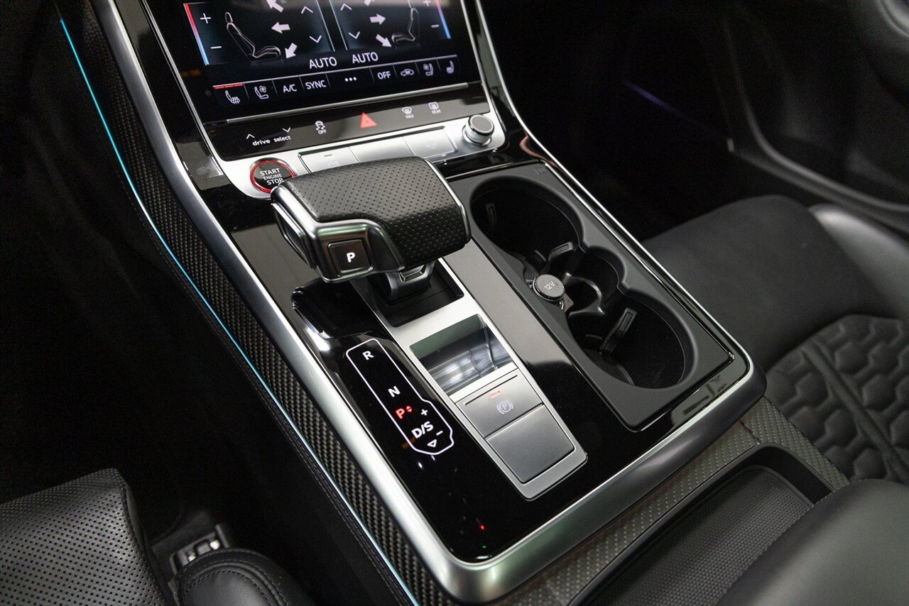 2021 Audi RS Q8 4.0T quattro - Photo 20 - Concord, CA 94520