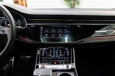 2021 Audi RS Q8 4.0T quattro - Photo 18 - Concord, CA 94520