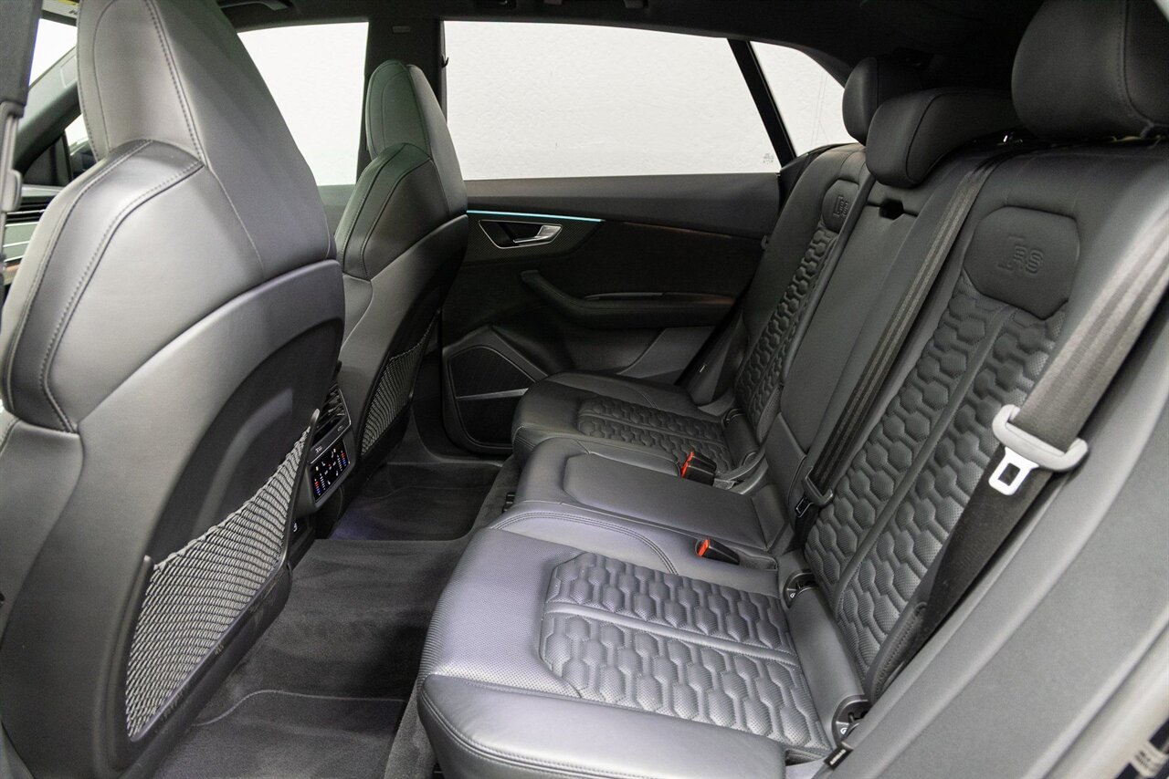 2021 Audi RS Q8 4.0T quattro - Photo 8 - Concord, CA 94520