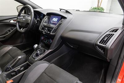 2018 Ford Focus RS   - Photo 13 - Concord, CA 94520
