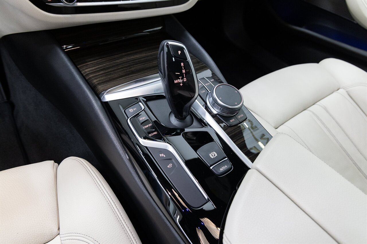2019 BMW 5 Series 540i - Photo 19 - Concord, CA 94520