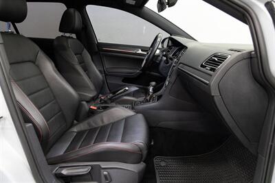 2019 Volkswagen Golf GTI 2.0T SE   - Photo 14 - Concord, CA 94520