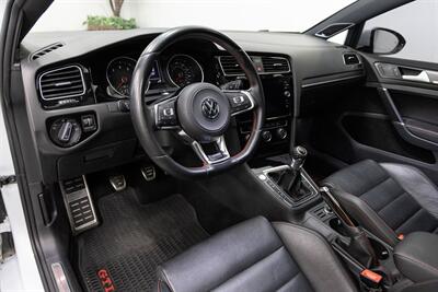 2019 Volkswagen Golf GTI 2.0T SE   - Photo 6 - Concord, CA 94520