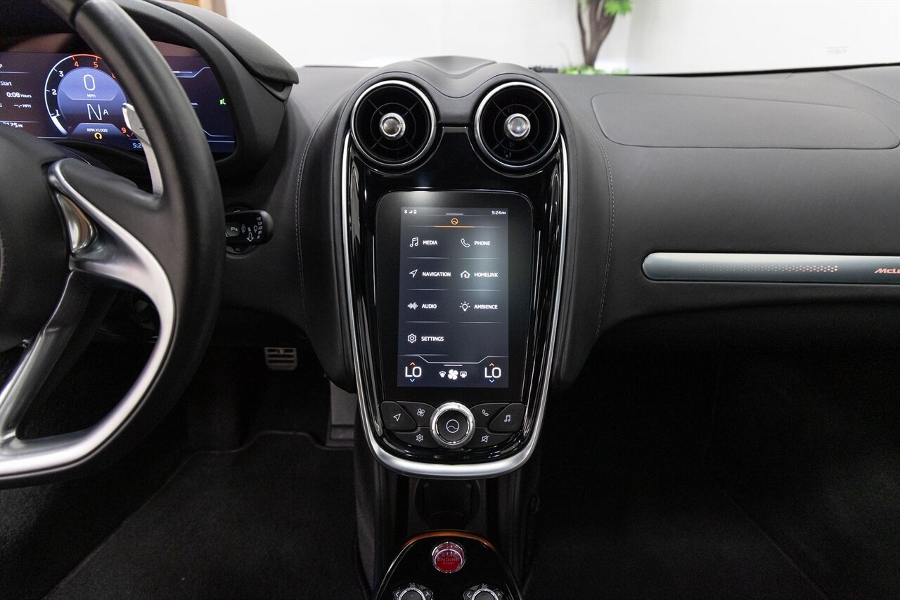 2021 McLaren GT - Photo 8 - Concord, CA 94520