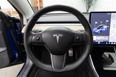 2020 Tesla Model 3 Performance - Photo 17 - Concord, CA 94520