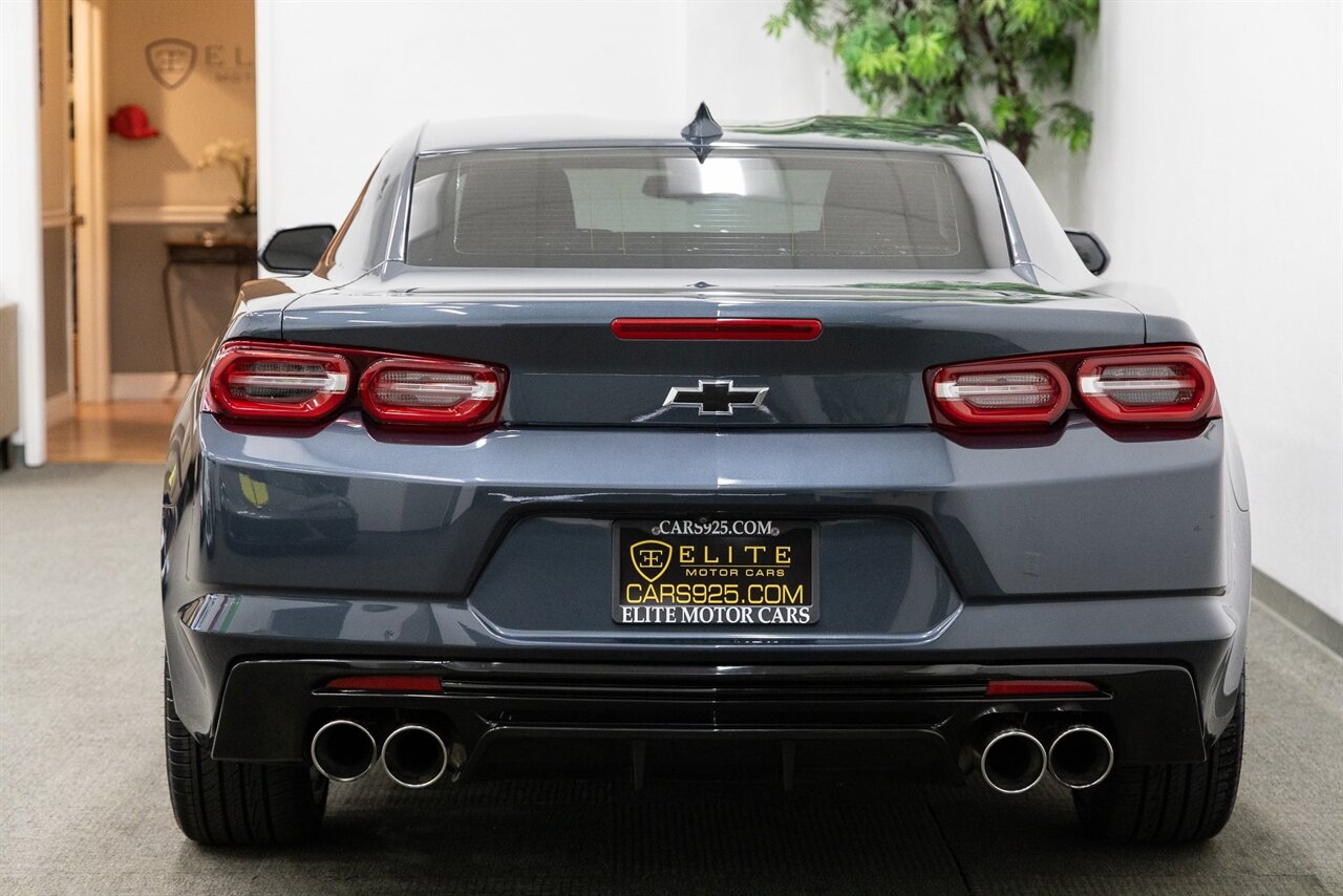 2020 Chevrolet Camaro LT1 - Photo 4 - Concord, CA 94520