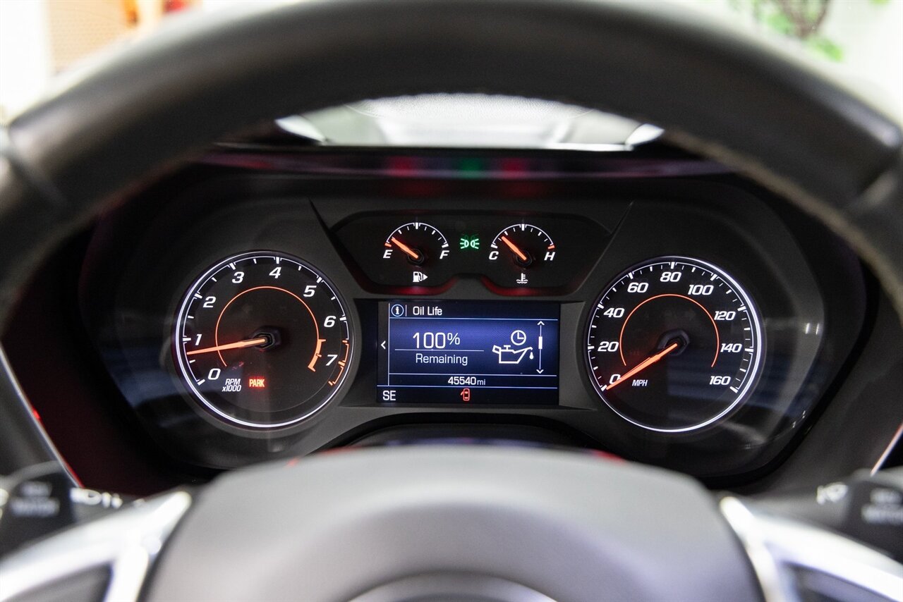 2020 Chevrolet Camaro LT1 - Photo 17 - Concord, CA 94520