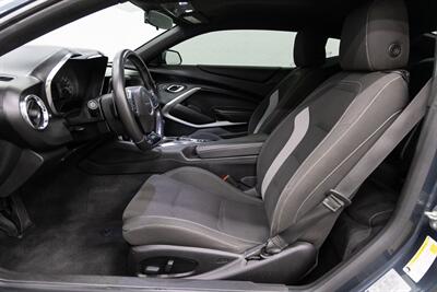 2020 Chevrolet Camaro LT1   - Photo 6 - Concord, CA 94520