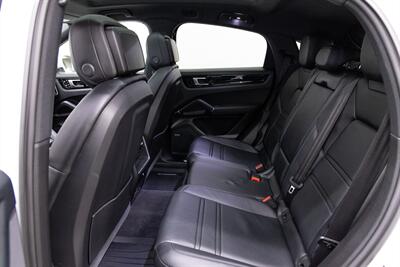 2020 Porsche Cayenne   - Photo 8 - Concord, CA 94520