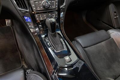 2012 Cadillac CTS-V   - Photo 20 - Concord, CA 94520