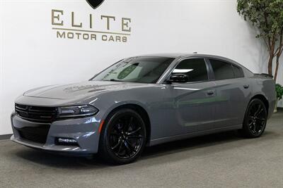 2017 Dodge Charger SXT   - Photo 1 - Concord, CA 94520