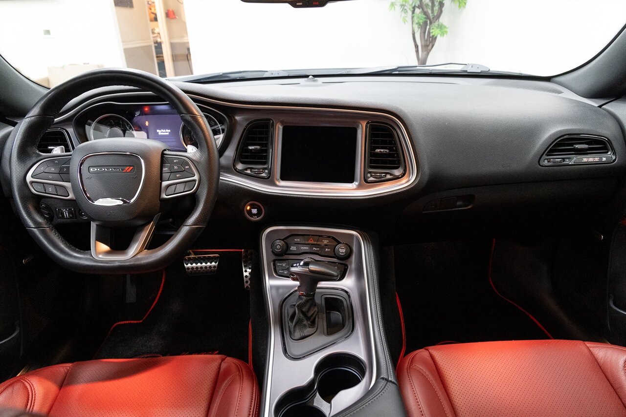 2020 Dodge Challenger R/T Scat Pack Widebody - Photo 5 - Concord, CA 94520