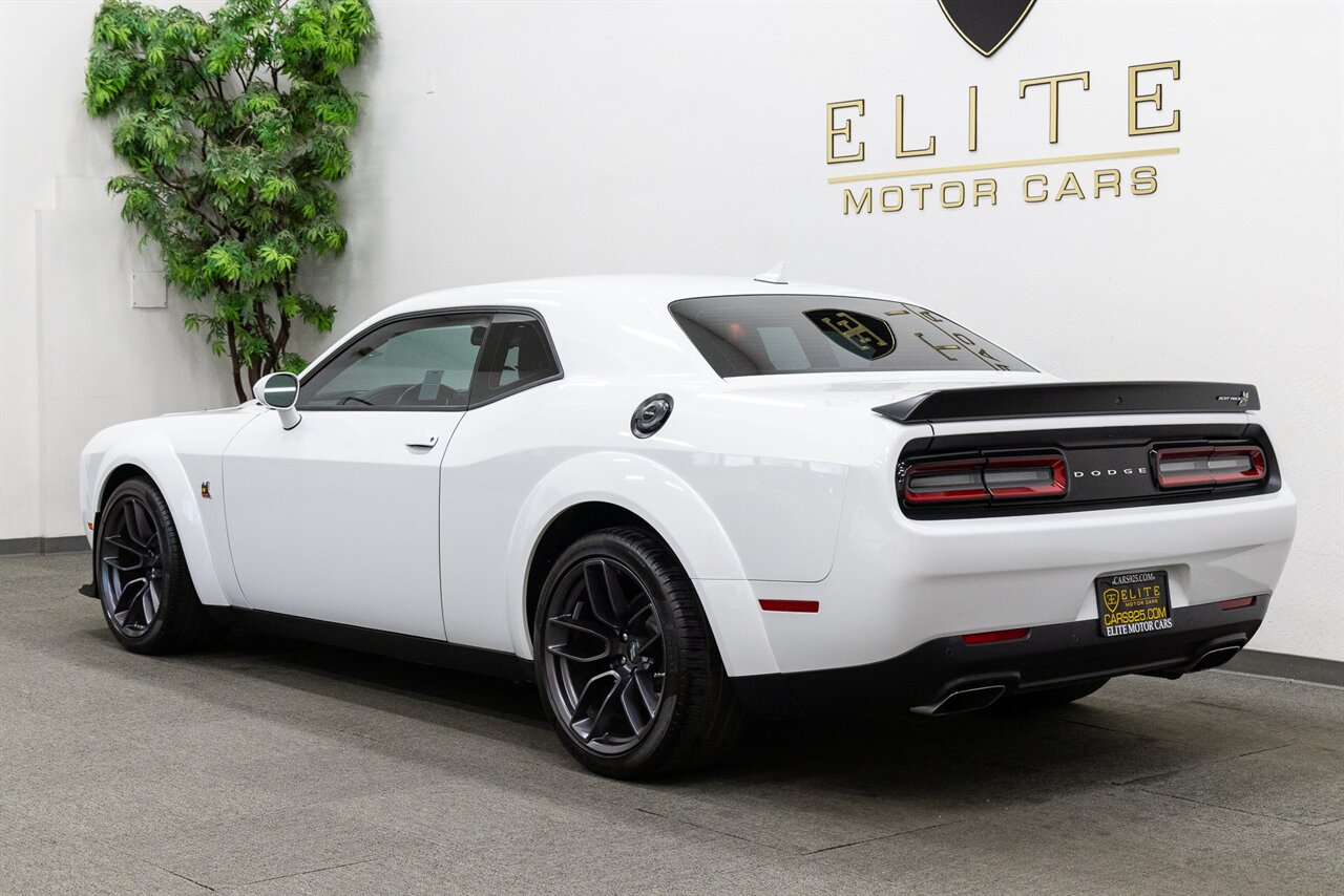 2020 Dodge Challenger R/T Scat Pack Widebody - Photo 3 - Concord, CA 94520