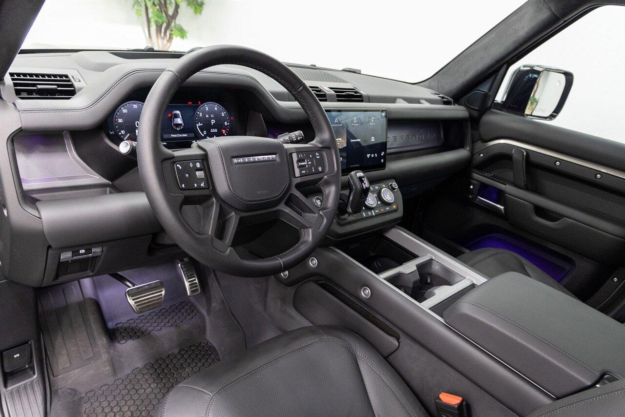 2025 Land Rover Defender X - Photo 6 - Concord, CA 94520