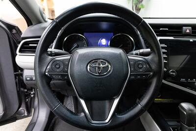 2018 Toyota Camry XLE   - Photo 16 - Concord, CA 94520