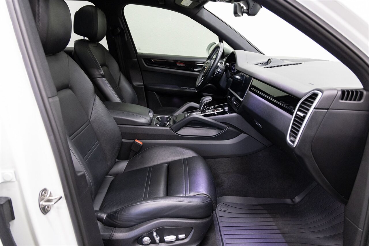 2019 Porsche Cayenne S - Photo 14 - Concord, CA 94520
