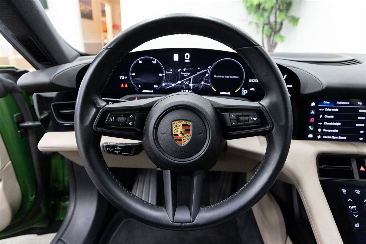 2022 Porsche Taycan 4 - Photo 16 - Concord, CA 94520