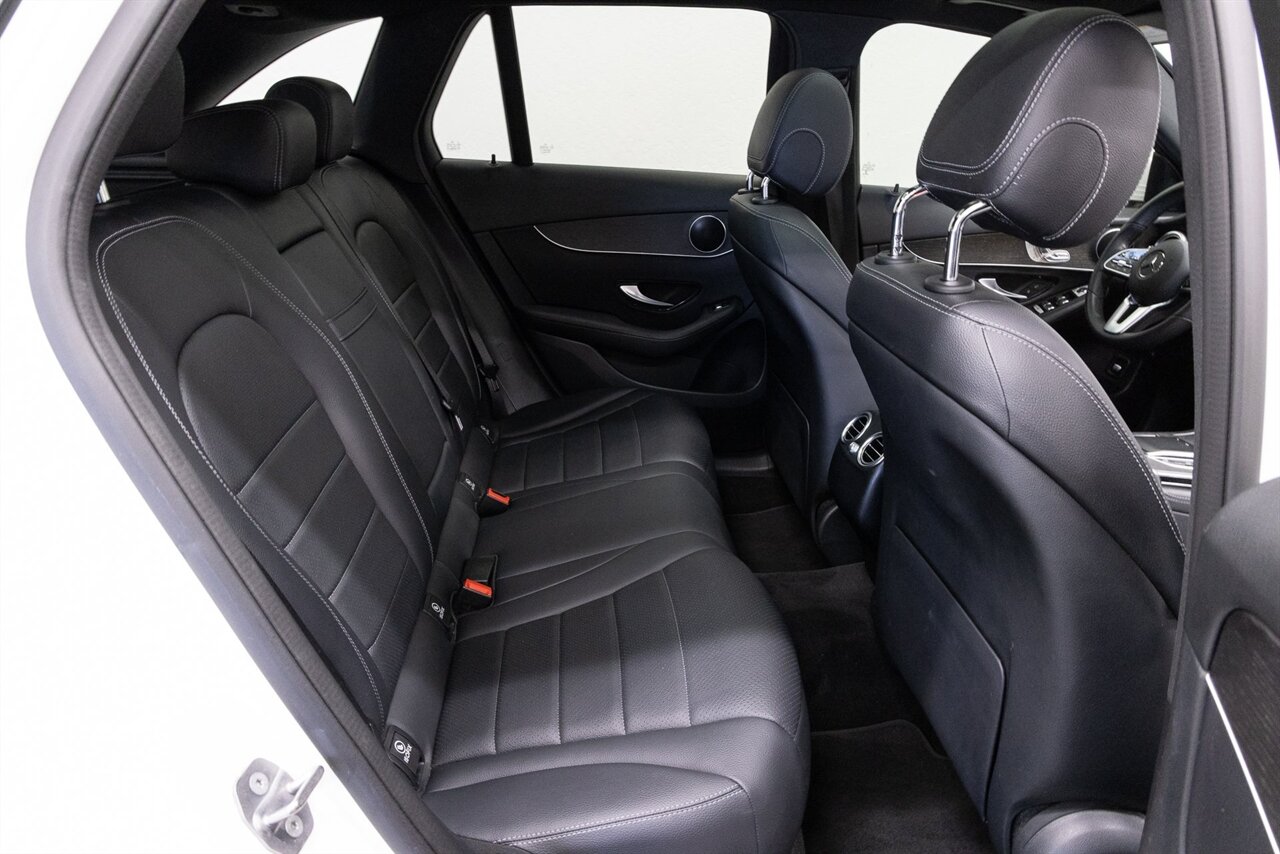 2020 Mercedes-Benz GLC GLC 300 4MATIC® - Photo 15 - Concord, CA 94520
