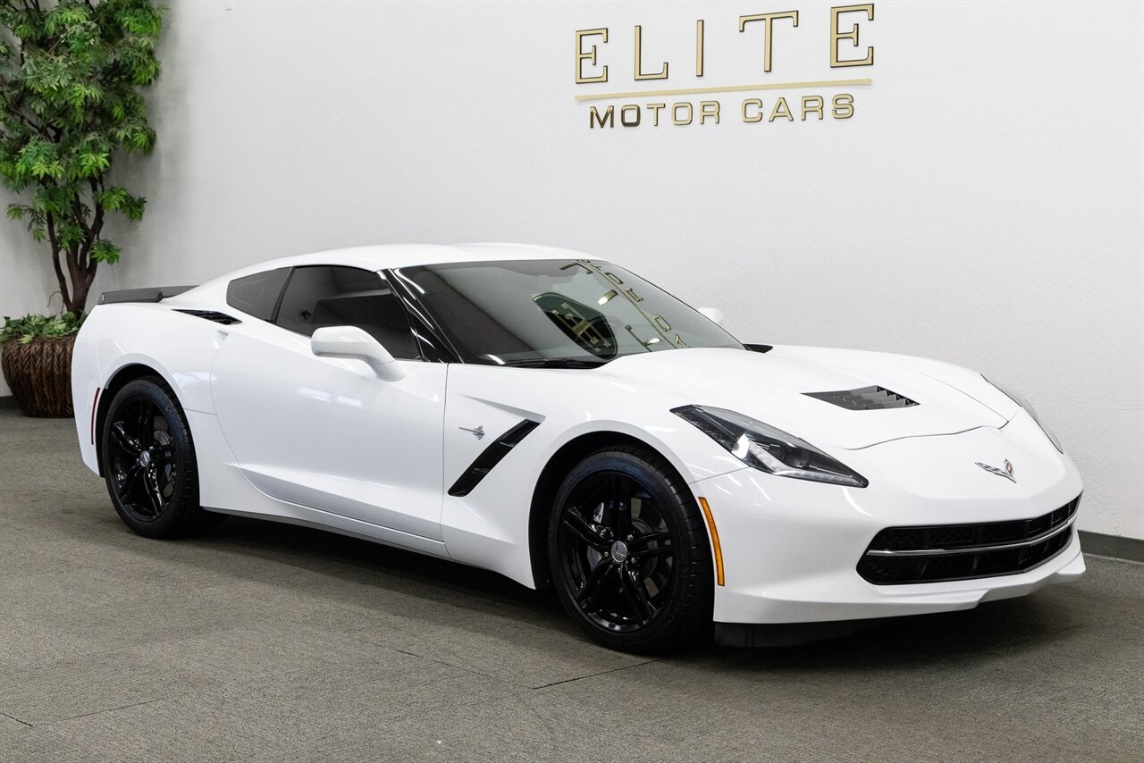 2017 Chevrolet Corvette Stingray 1LT - Photo 8 - Concord, CA 94520