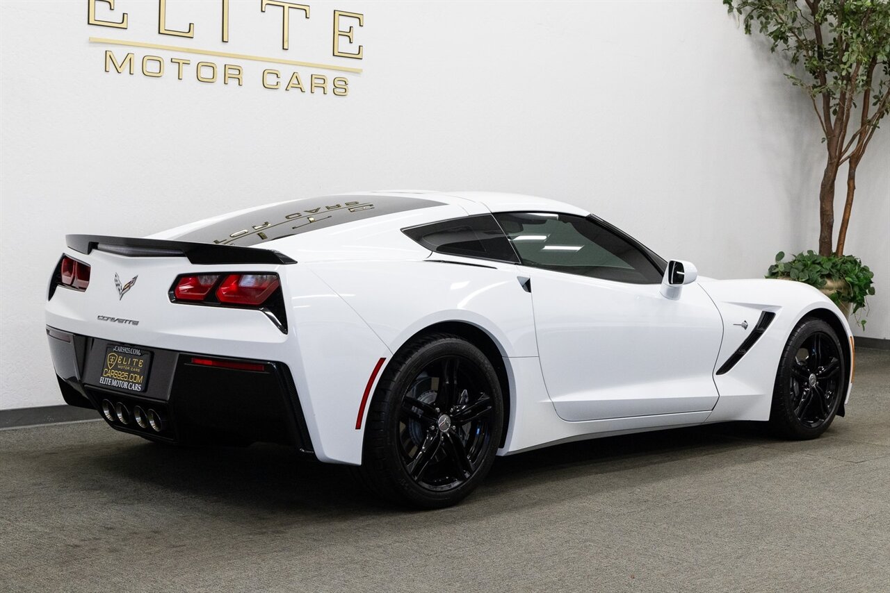 2017 Chevrolet Corvette Stingray 1LT - Photo 10 - Concord, CA 94520