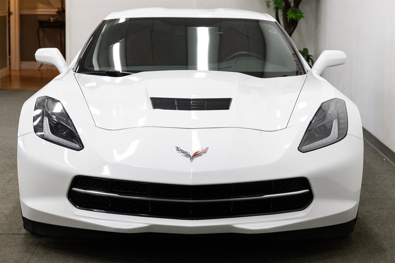 2017 Chevrolet Corvette Stingray 1LT - Photo 11 - Concord, CA 94520