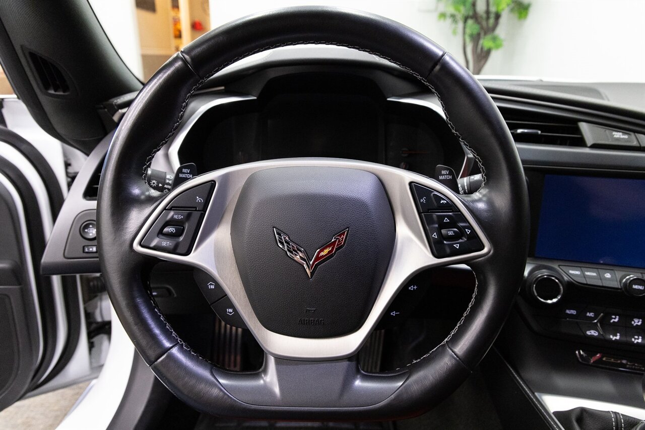 2017 Chevrolet Corvette Stingray 1LT - Photo 14 - Concord, CA 94520