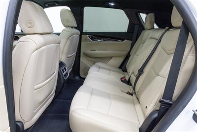 2017 Cadillac XT5 Luxury   - Photo 8 - Concord, CA 94520